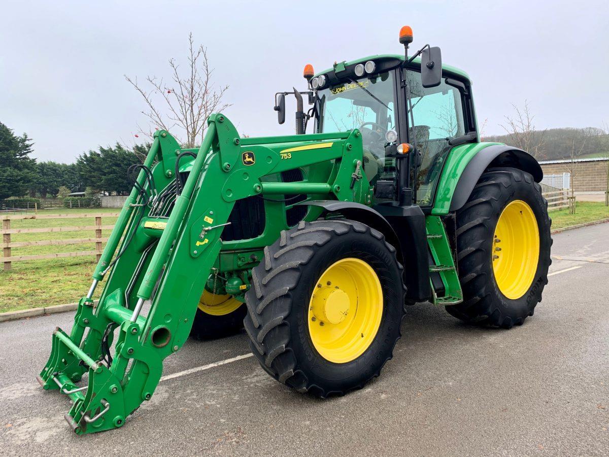 2009 JOHN DEERE 7430 PREMIUM