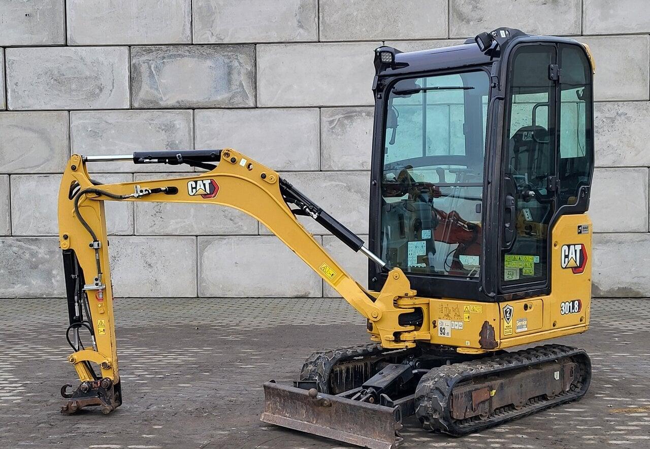 2021 Caterpillar 301.8